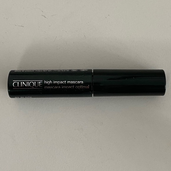 NEW Clinique Minis & Makeup Case Set - Picture 4 of 8